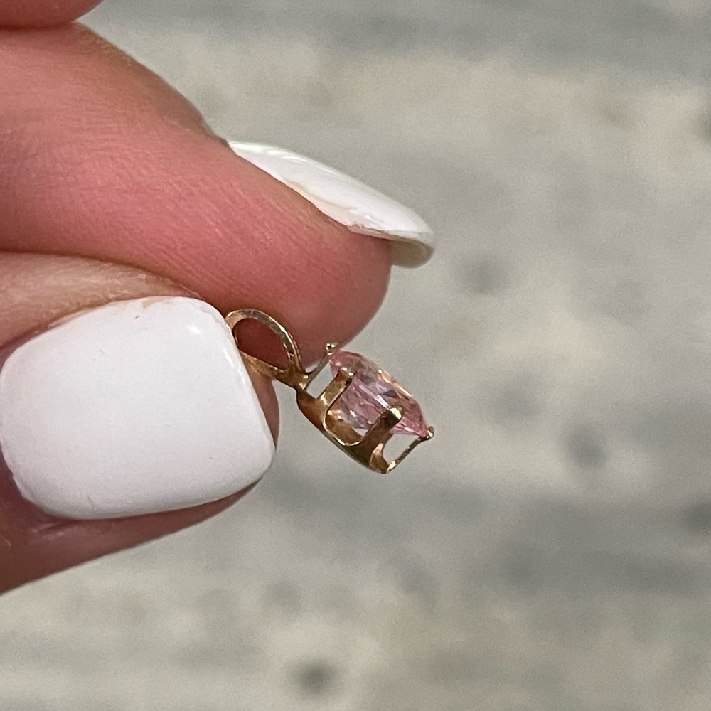 14K Gold Pink Sapphire earrings and pendant - Picture 5 of 9